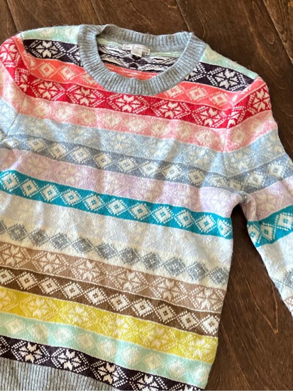 GAP Fair Isle Crewneck Sweater - Gray, Pink, Red, Blue